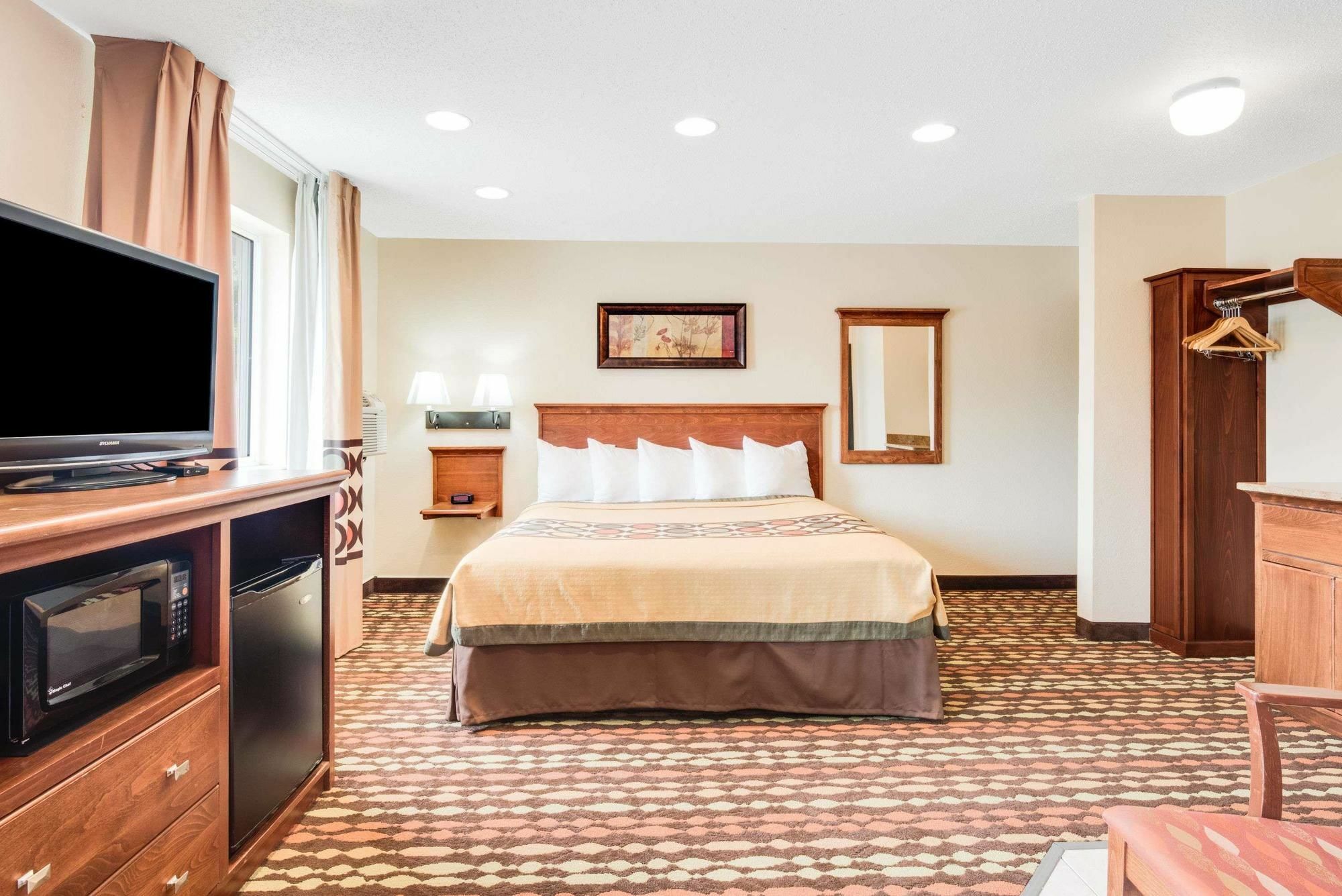 Super 8 By Wyndham Grand Forks Hotel Buitenkant foto